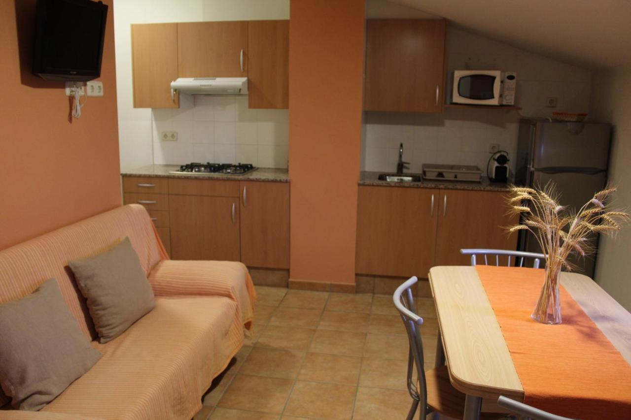 Castell De Ceuro. Hotel Rural Ogern 외부 사진